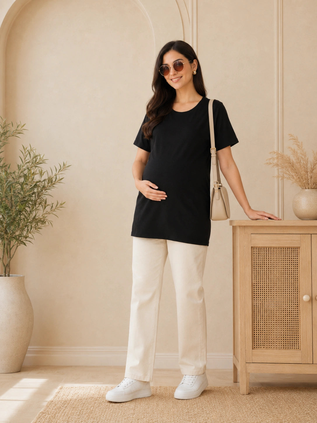 Women’s Black Solid Cotton Maternity T-Shirt